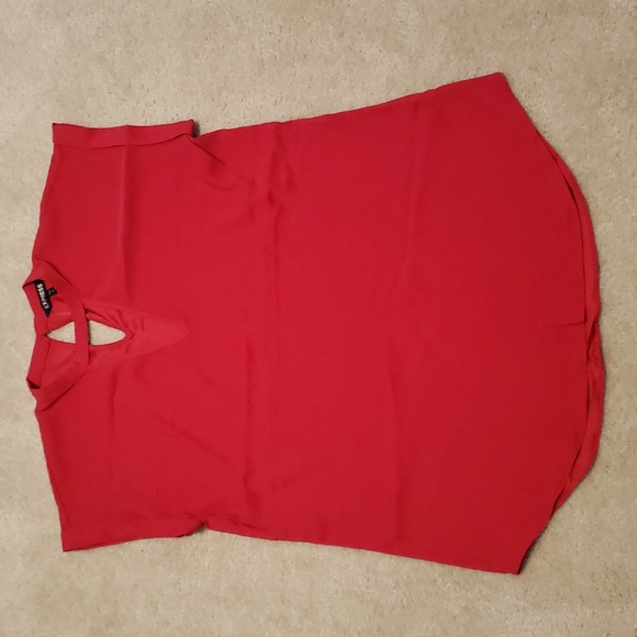 Red, short sleeve blouse - Picture 1 of 4